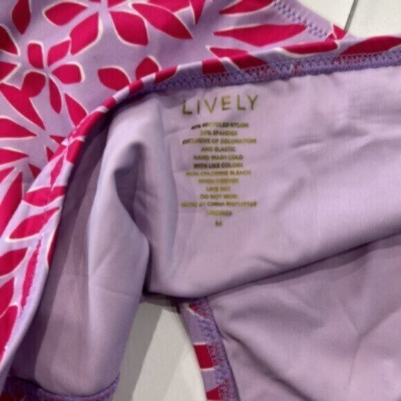NWT Lively Women's Pink The Swim Floral Cheeky Retro Bottom Size Medium - Picture 6 of 6